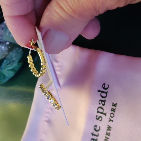 Kate Spade earrings NWT gold hoops - Picture 3 of 7